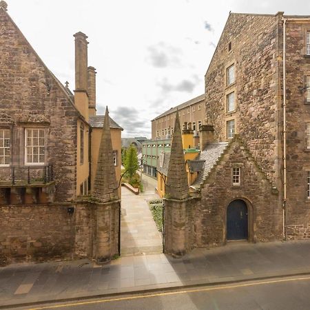 Guestready - Elegant 2Br Period Flat In Oldtown Apartamento Edimburgo Exterior foto
